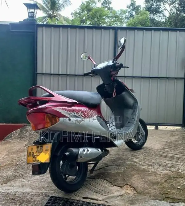 TVS Scooty Pept 2012