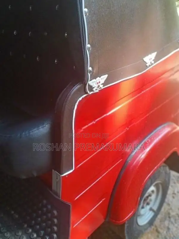 Bajaj RE Three Wheeler 2013