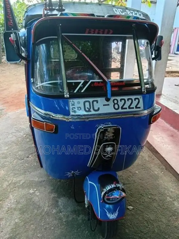 Bajaj RE 2005