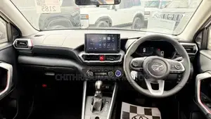 Toyota Raize Z BLIND SPOT 2026