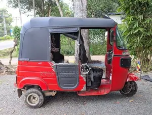 Bajaj RE 2014