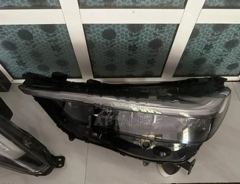 Vezel 2025 Headlight