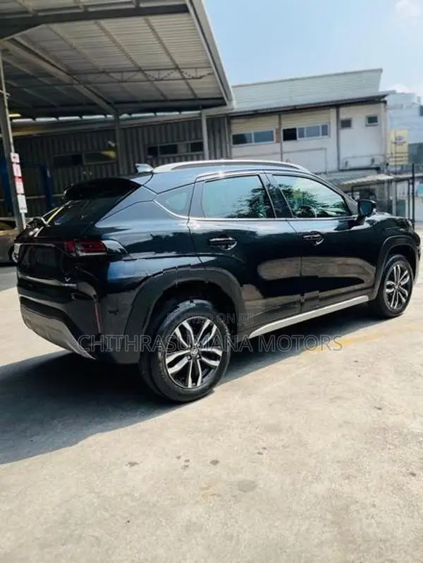 Toyota Urban Cruiser Taisor V High Spec 2026