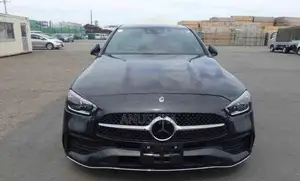 Mercedes Benz C200 Premium 2023