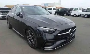 Mercedes Benz C200 Premium 2023