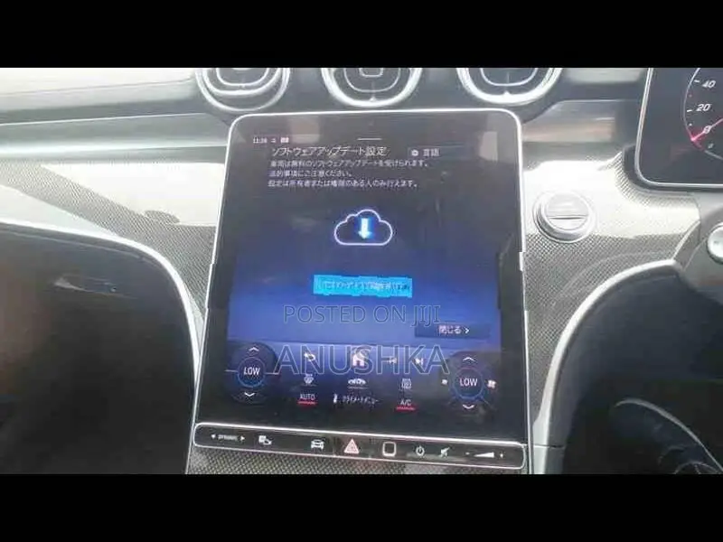 Mercedes Benz C200 Premium 2023