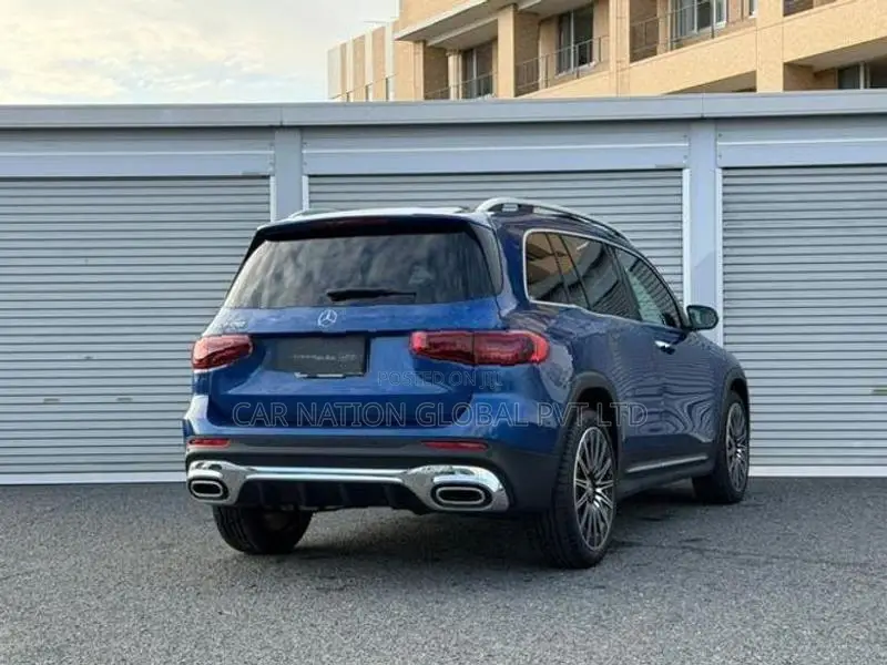 Mercedes Benz GLB 180 AMG Line 2024