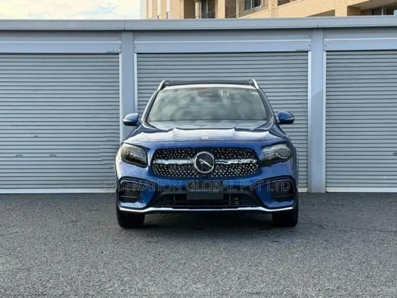Mercedes Benz GLB 180 AMG Line 2024