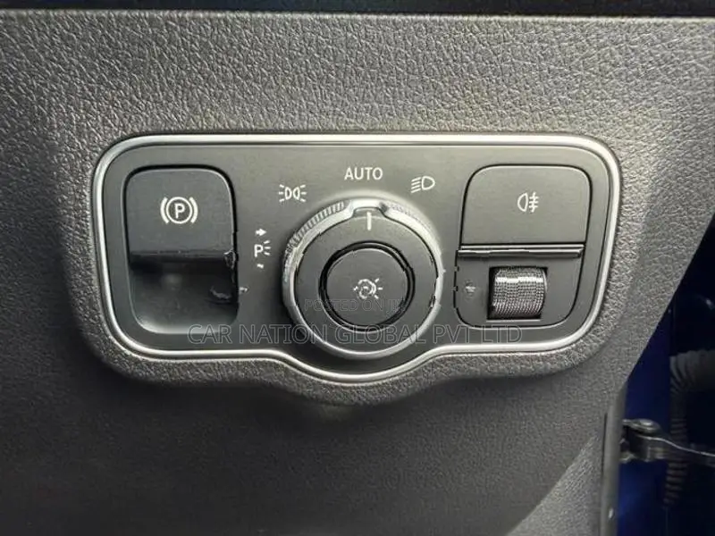 Mercedes Benz GLB 180 AMG Line 2024