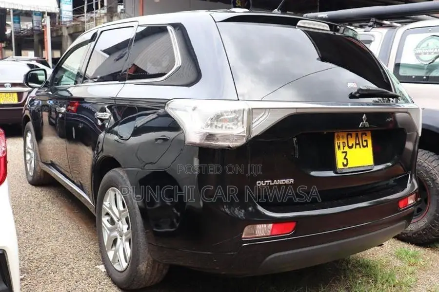 Mitsubishi Outlander 2014