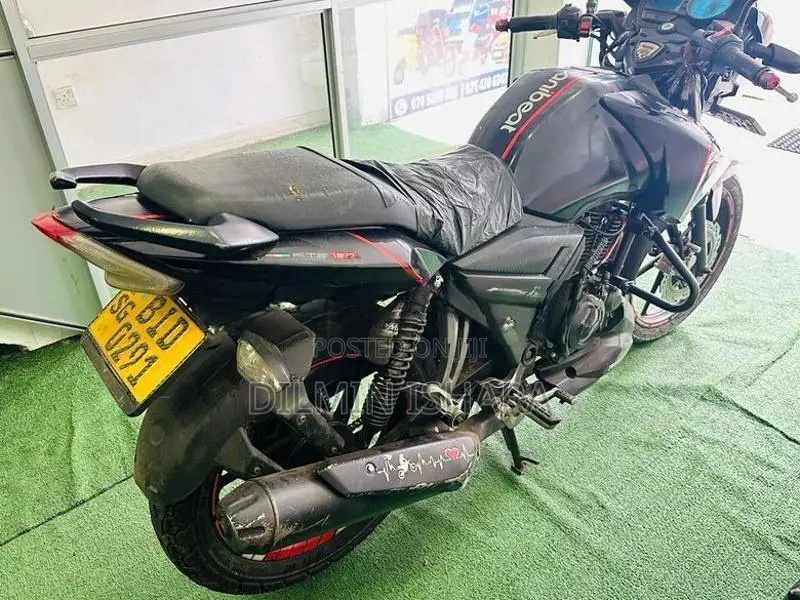 TVS Apache RTR160 2019