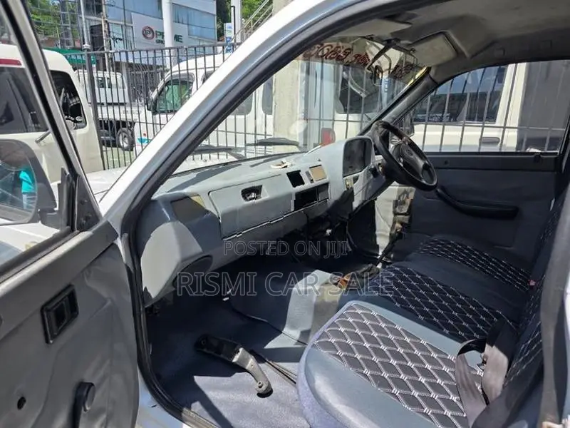 Tata Xenon 2007