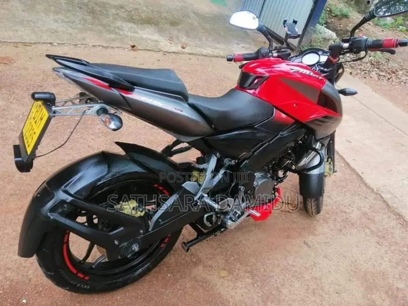 Bajaj Pulsar NS200 2019