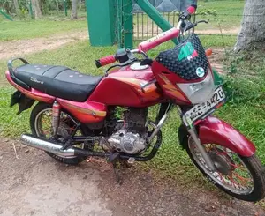 Bajaj Caliber 2005