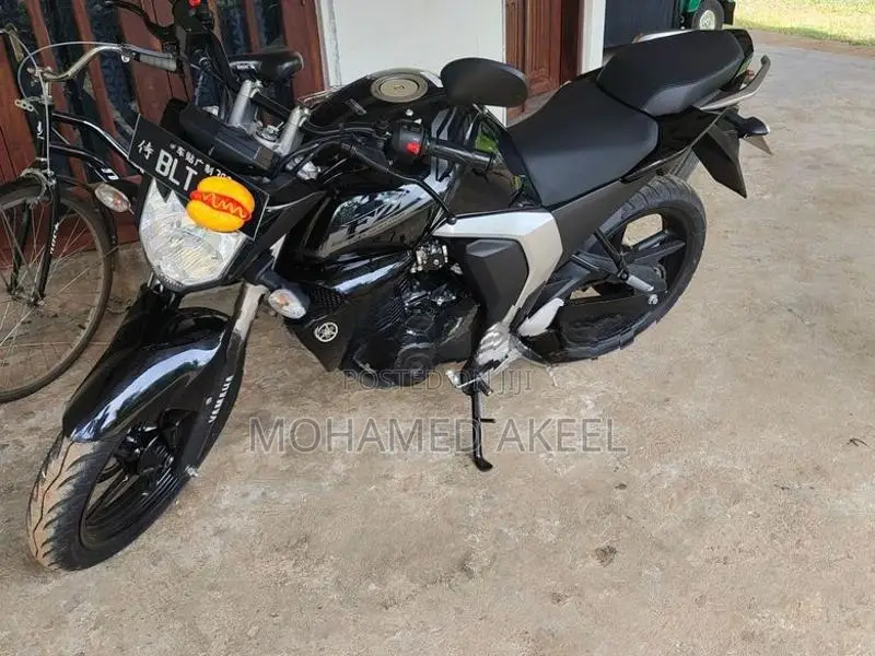 Yamaha FZs V2 2025