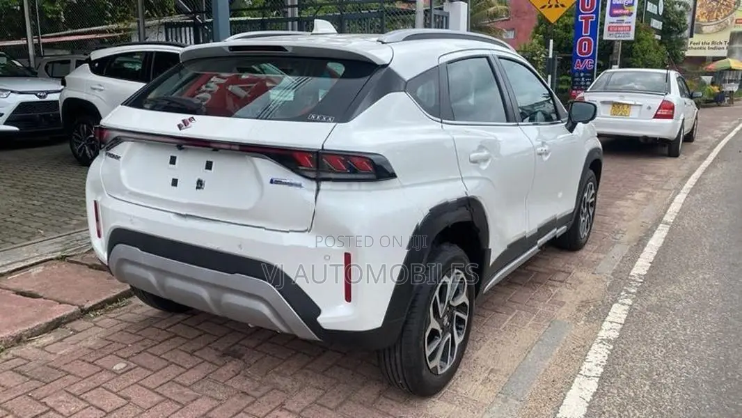 Suzuki Fronx Alpha Hybrid 2026