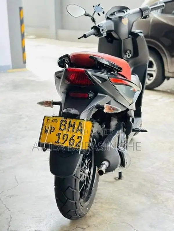 Aprilia SR 150 Race 2017