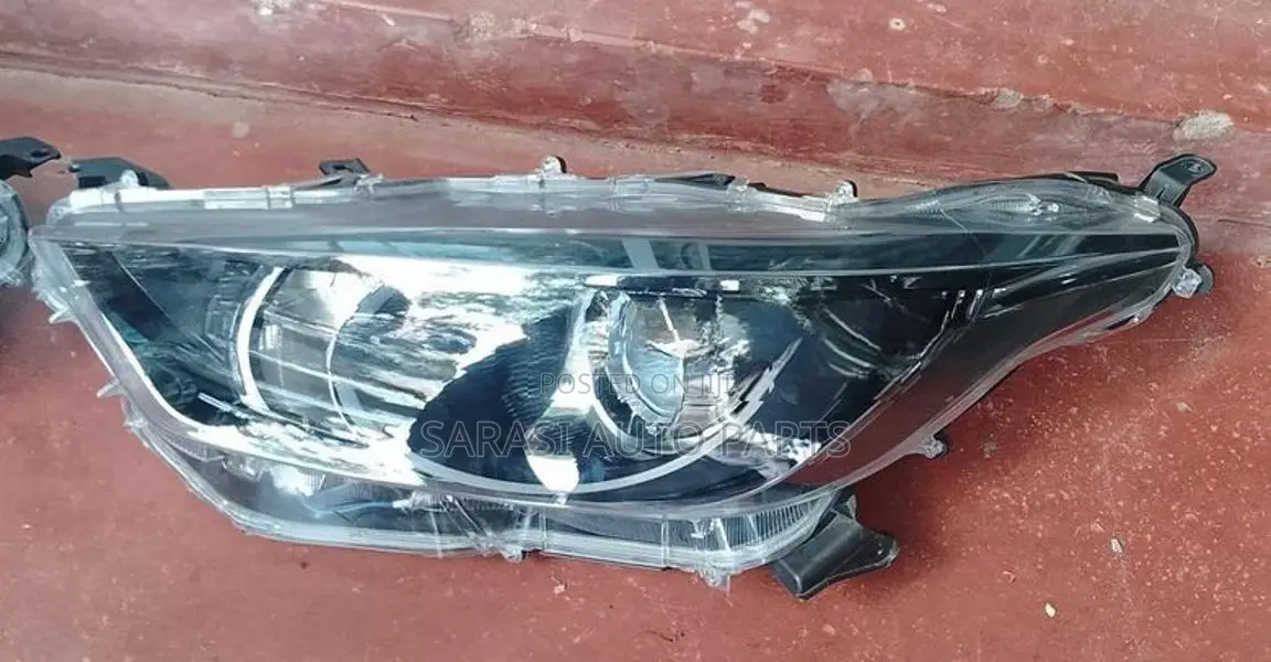 Yaris Cross Head Light