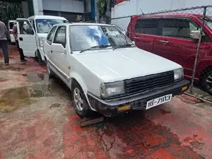 Nissan March 1999