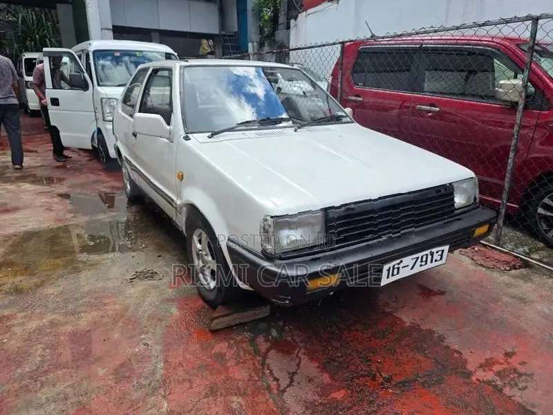 Nissan March 1999