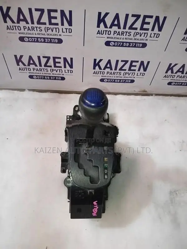 Toyota Aqua Gear Shifter