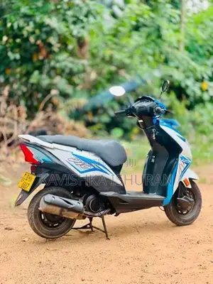 Honda Dio 2018