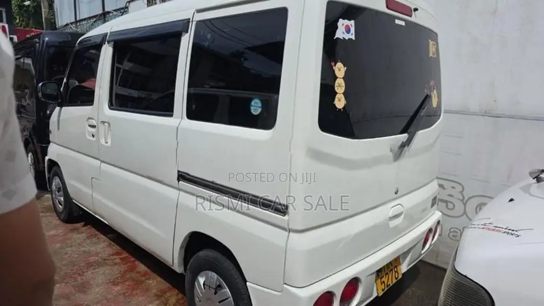 Mitsubishi Minicab 2002