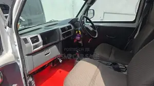 Mitsubishi Minicab 2002
