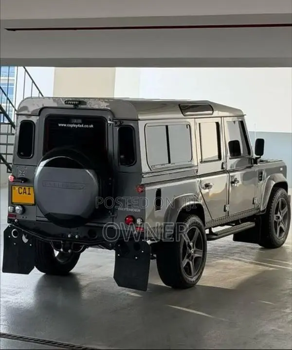 Land Rover Defender 110 Twisted Edition 2014