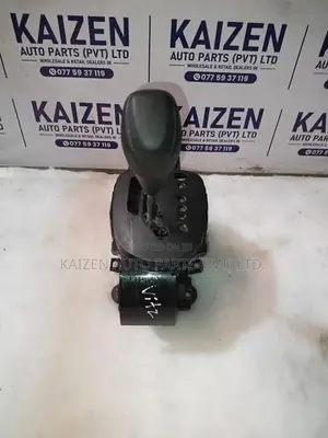 Toyota Vitz Gear Shifter