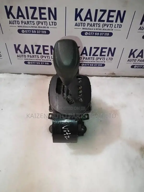 Toyota Vitz Gear Shifter