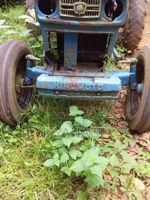 Hinomoto E28 Tractor 1979
