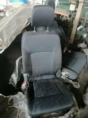 Suzuki Wagon R 44S Stingray Passenger Seat - Reconditioned