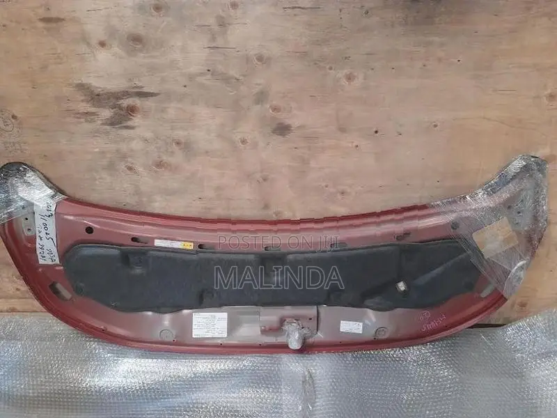 Suzuki Wagon R 44S Stingray Bonnet - Reconditioned