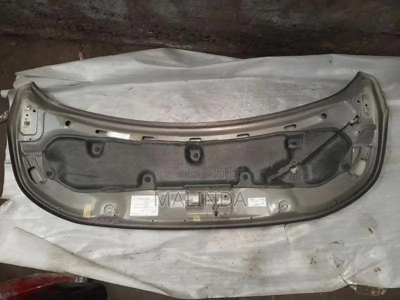 Suzuki Wagon R 44S Stingray Bonnet - Reconditioned