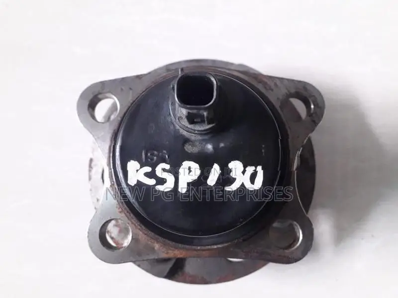 Toyota Vitz KSP130 Wheel Hub Bearing Rear