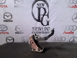 Nissan X Trail T30 Brake Pedal