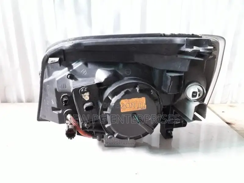 Nissan X Trail T30 Headlight LHS
