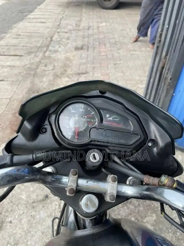 Bajaj Discover 125 2014