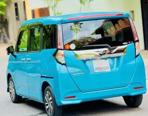 Toyota Roomy Custom GT Turbo 2023