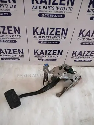 Honda Fit GP5 Brake Pedal