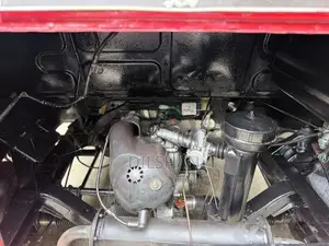 Bajaj RE 2000