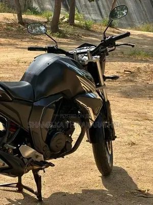 Yamaha FZs V2 Dark Knight 2018