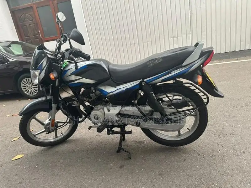 Bajaj CT100 2024