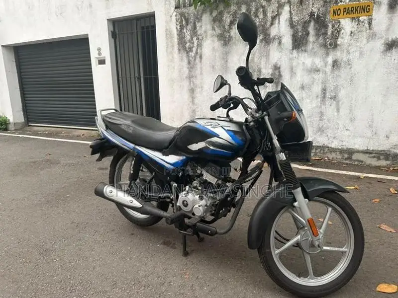 Bajaj CT100 2024