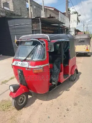 Bajaj RE 2007
