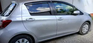 Toyota Vitz 2015