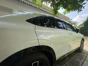 Honda Vezel Z Facelift 2024