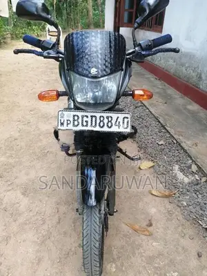 Bajaj Platina 100 2018
