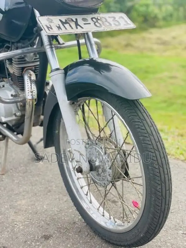 Bajaj CT100 2005